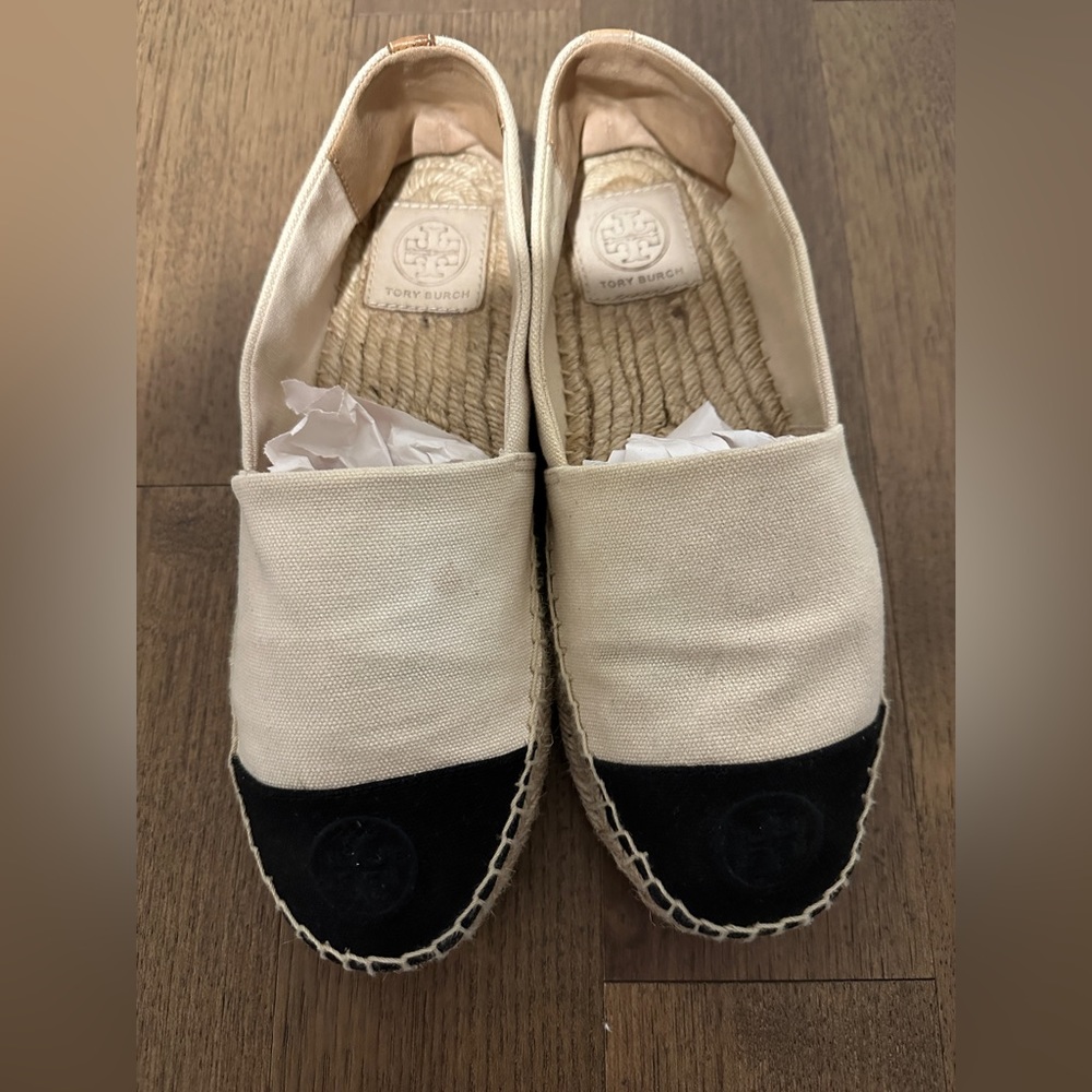 Tory Burch black and white espadrille flats - 8.5